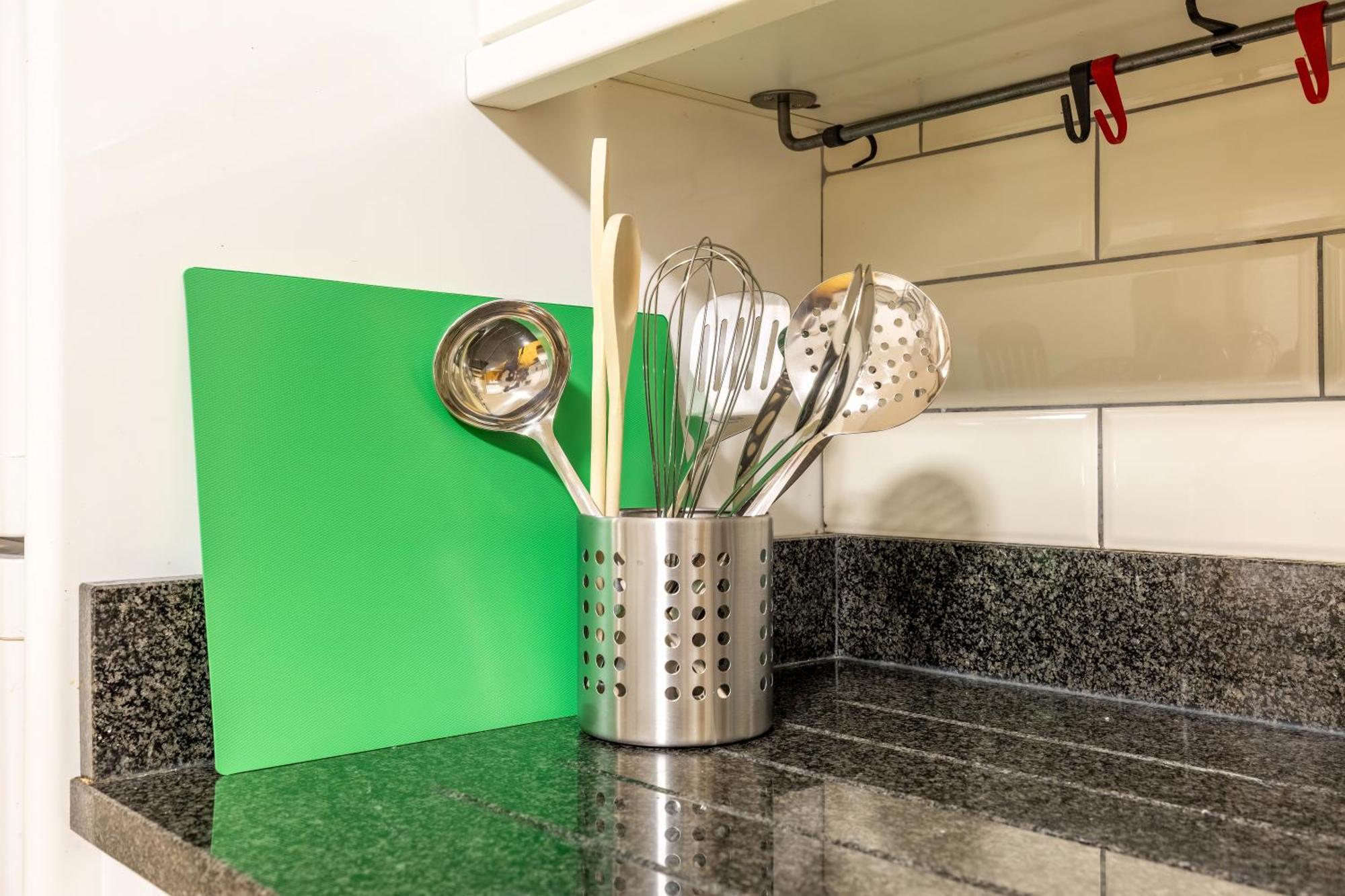 Quiet Location In London, Close To Paddington, Regent Park, Lord's Cricket, Late Check-in Apartment London