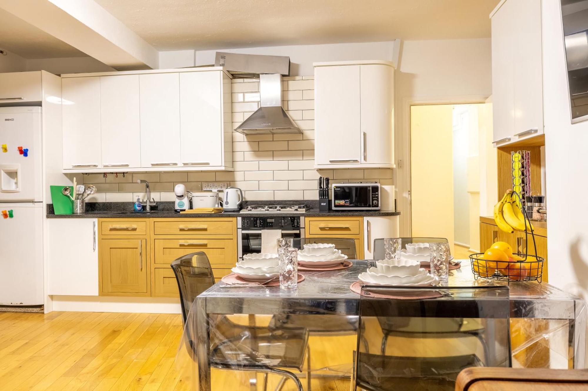 Quiet Location In London, Close To Paddington, Regent Park, Lord's Cricket, Late Check-in Apartment London