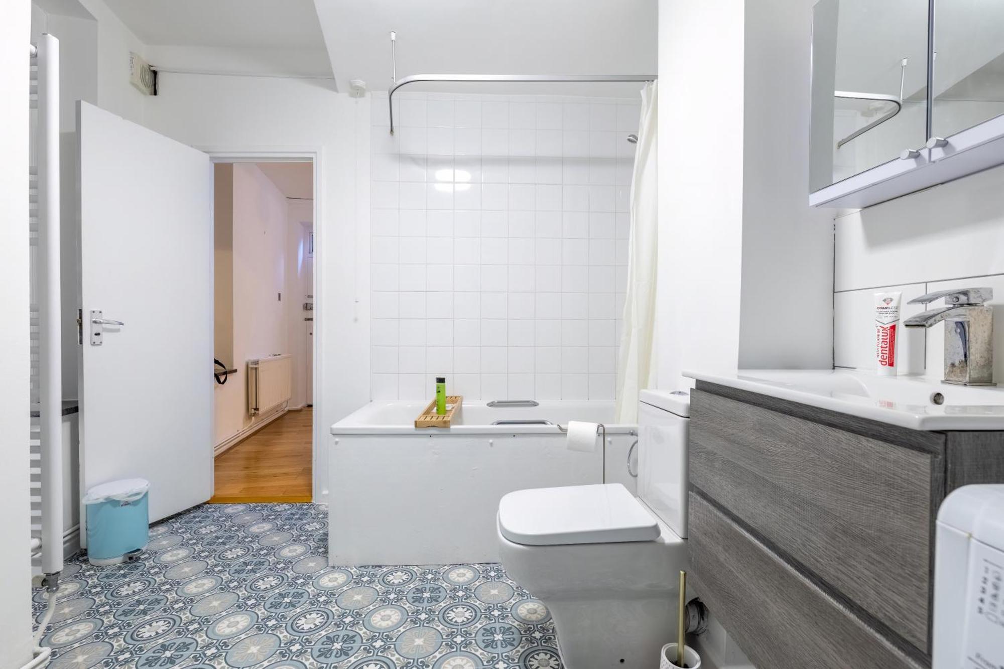 Quiet Location In London, Close To Paddington, Regent Park, Lord's Cricket, Late Check-in Appartamento *