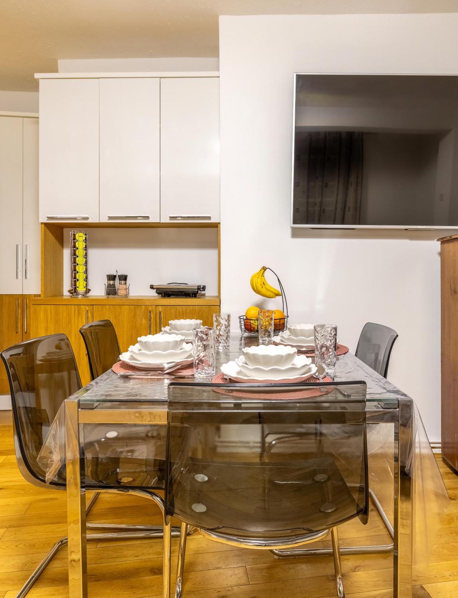 Quiet Location In London, Close To Paddington, Regent Park, Lord's Cricket, Late Check-in *