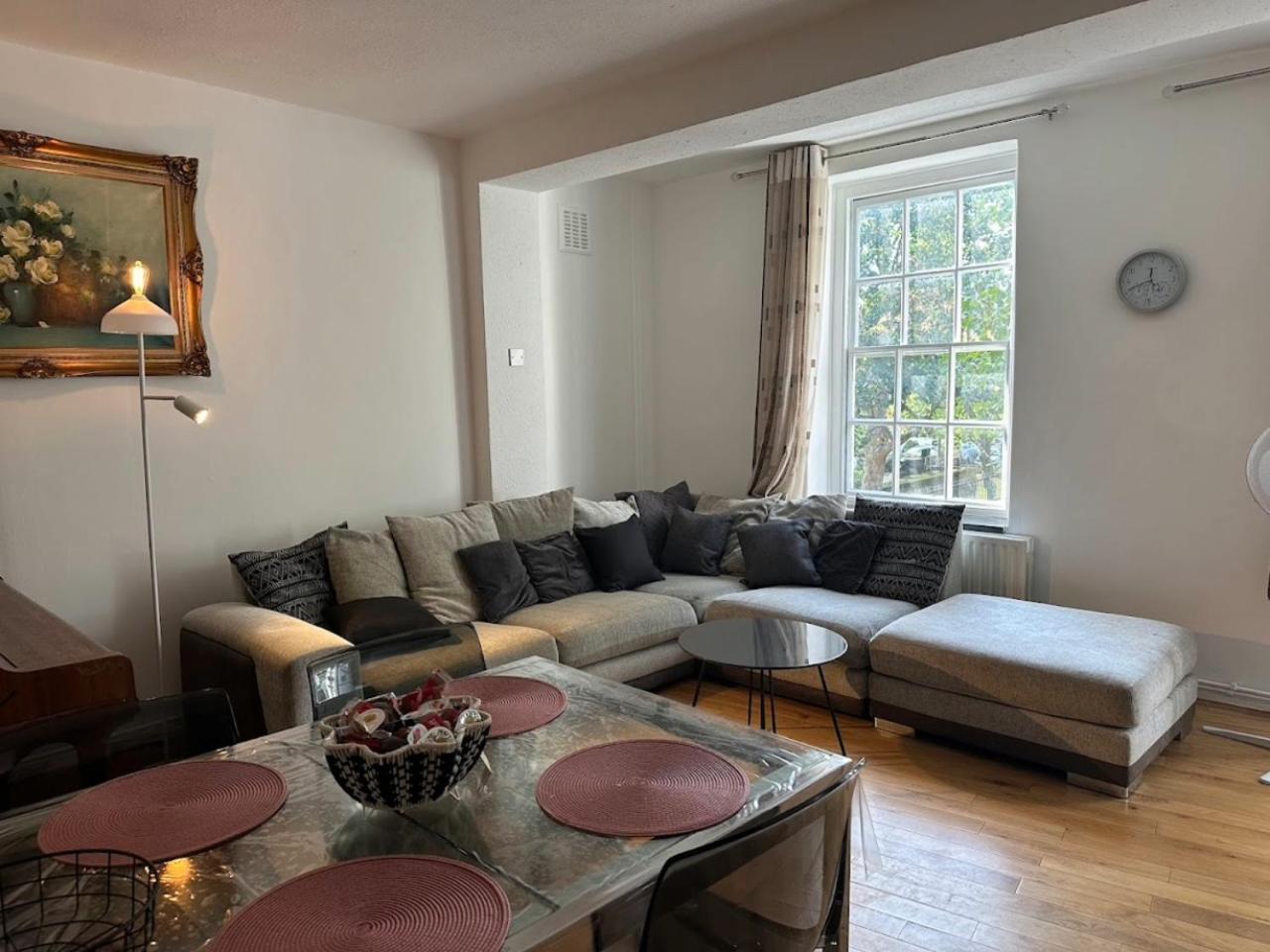 Quiet Location In London, Close To Paddington, Regent Park, Lord's Cricket, Late Check-in * Londra
