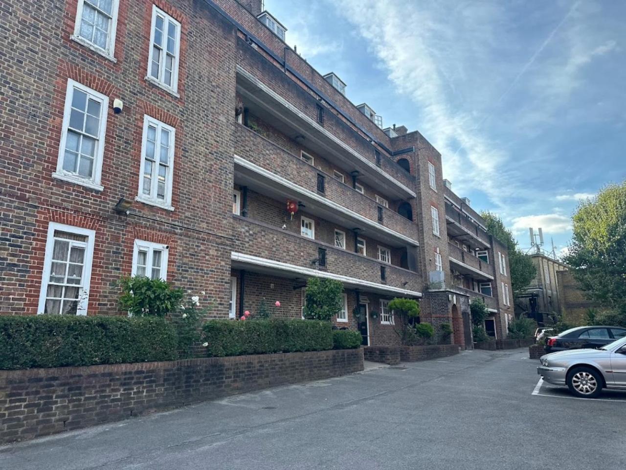 Quiet Location In London, Close To Paddington, Regent Park, Lord's Cricket, Late Check-in Londra